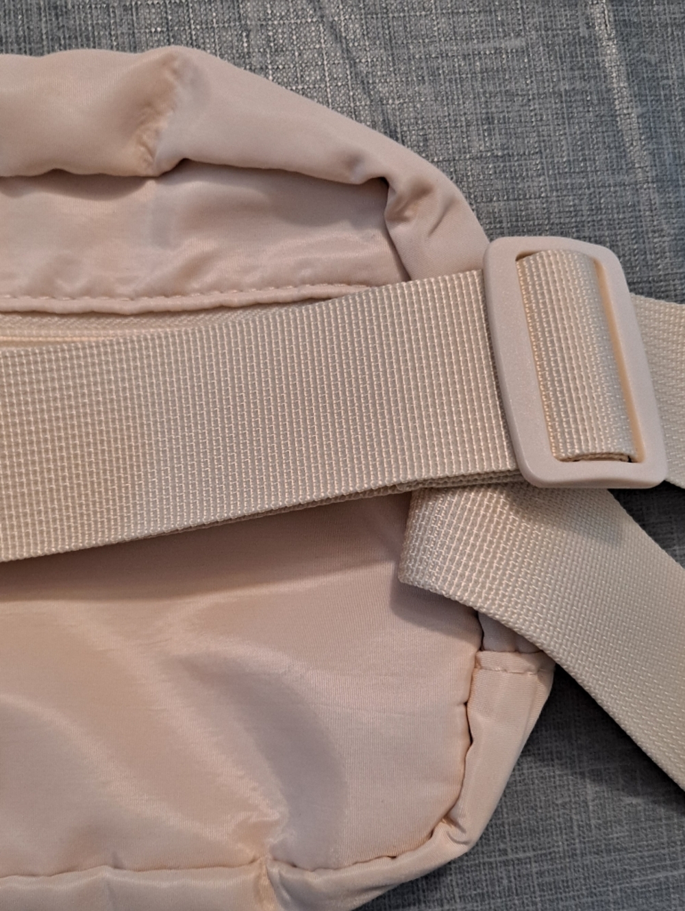 Light Creme Crossbody Belt Sling Bag Minimal Everyday Pouch - Picture 10 of 10